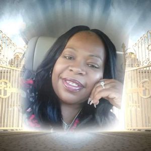 Meet your Posher, Cushena